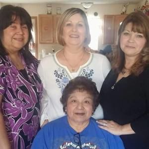 Meet your Posher, Lucy